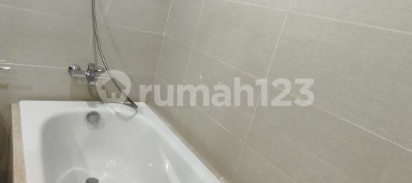 4 bedrooms House in Kembangan, Indonesia No. 1424 27
