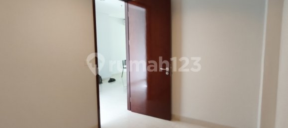 4 bedrooms House in Kembangan, Indonesia No. 1424 22