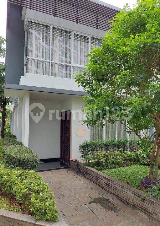 4 bedrooms House in Cengkareng, Indonesia No. 1424