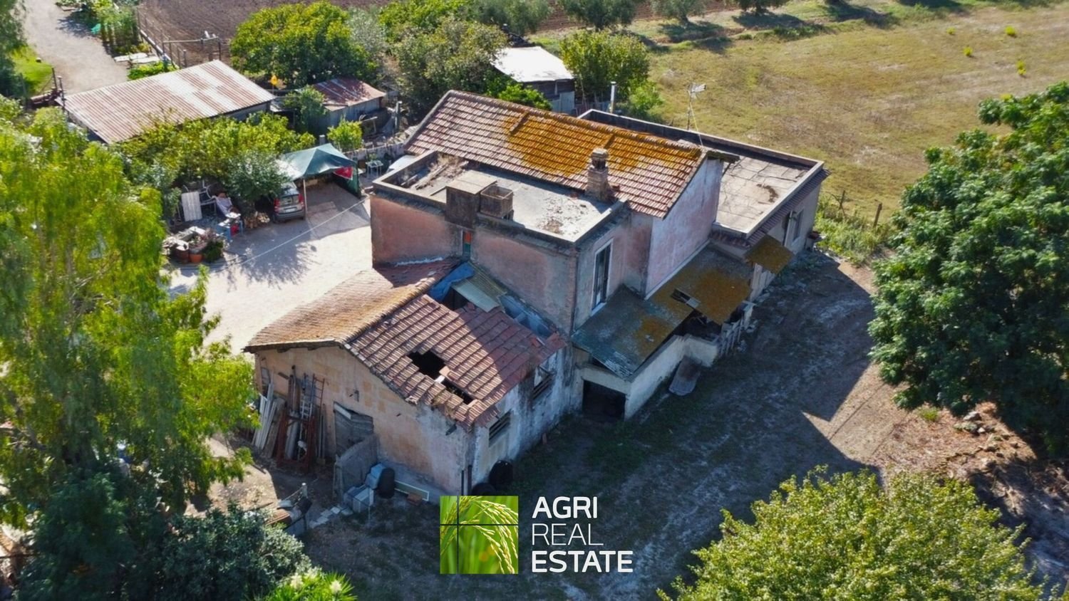 Terreno en Cisterna di Latina, Italy No. 389144