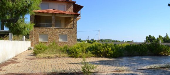 3 bedrooms Property in Chalkidiki, Greece No. 6542 4