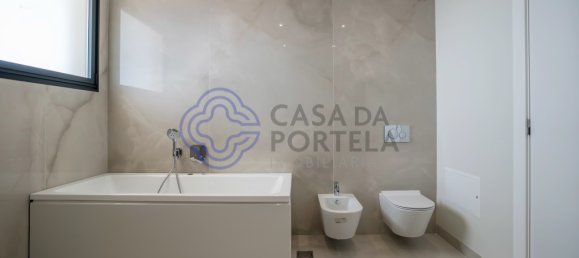 3 bedrooms House in Funchal, Portugal No. 94306 17