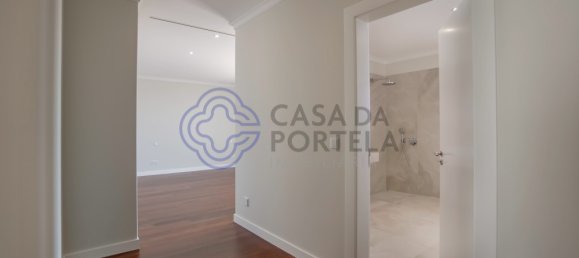 3 bedrooms House in Funchal, Portugal No. 94306 14