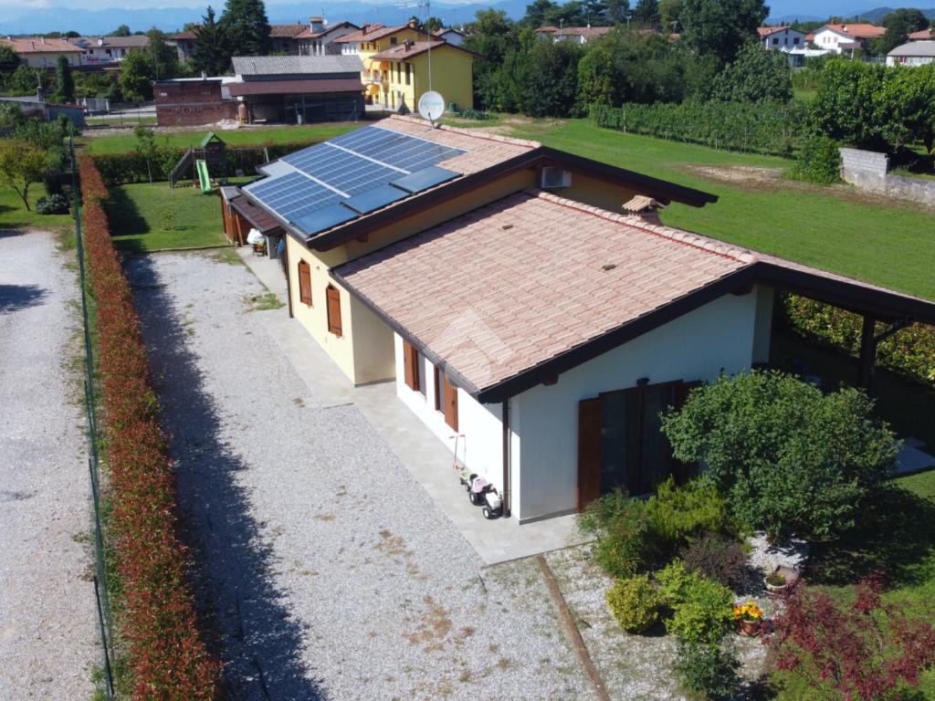 Вилла с 3 спальнями в Удине, Италия № 257880