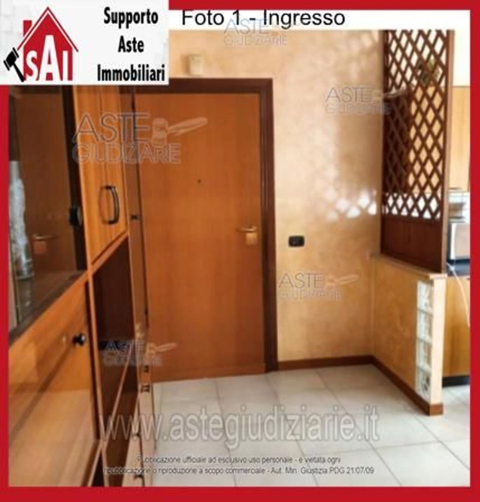 5 bedrooms Apartment in Latina, Italy No. 350070