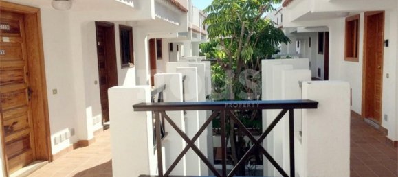 Квартира с 1 спальней в Арона, Испания № 16159 3