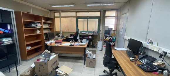  مكتب في Paris, France 180متر مربع رقم 183932 3