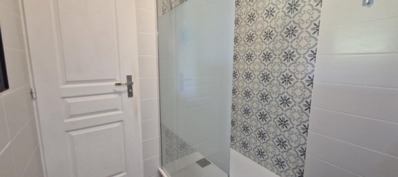 4 bedrooms House in Evreux, France No. 279438 8