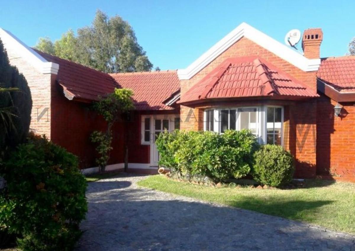 3 غرف نوم منزل في Esteban Echeverria, Argentina رقم 72450