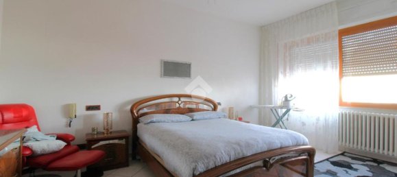 Apartamento de 4 divisões em San Salvo, Italy N.º 139336 11