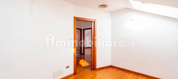 3 bedrooms Apartment in Legnano, Italy No. 323002 17