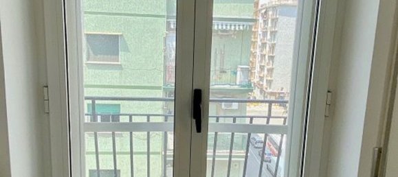 Квартира с 2 комнатами в Таранто, Италия № 168199 8