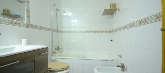 3 bedrooms Apartment in Huelva, Spain No. 145979 18