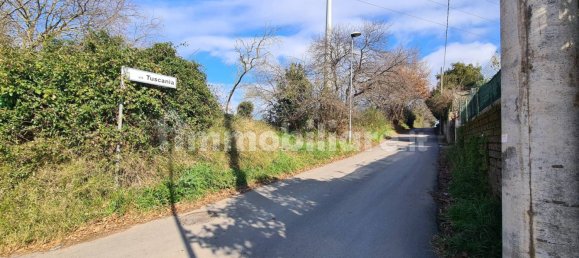 2 bedrooms Villa in Nettuno, Italy No. 172227 4