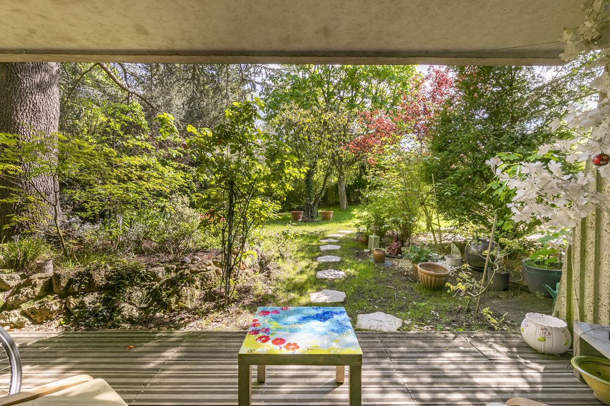 2 غرف نوم شقة في Ville-d'Avray, France رقم 184418