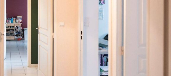 2 bedrooms Apartment in Marseille, France No. 333983 10