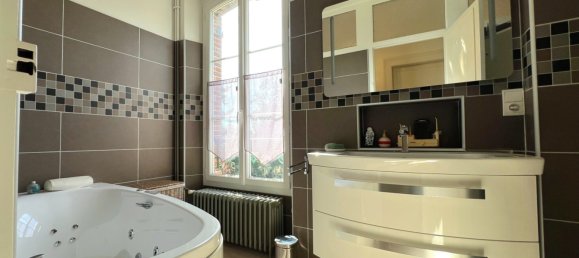 8 Schlafzimmer Haus in Chartres, France, Nr. 69649 12