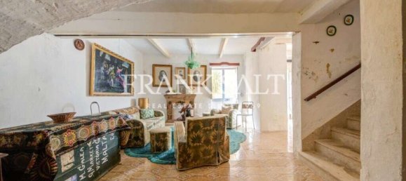 3 Schlafzimmer Stadthaus in Victoria, Malta, Nr. 969 2