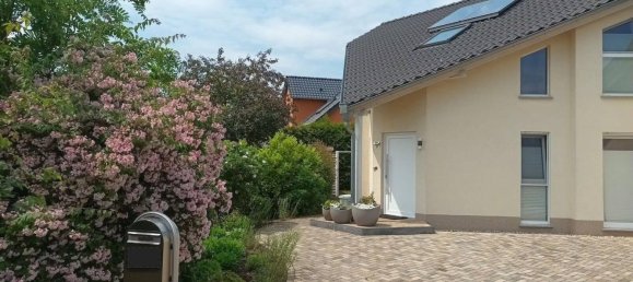 5 rooms House in Brandenburg, Germany No. 9997 5