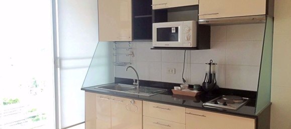 1 bedroom Condo in Watthana, Thailand No. 9677 4