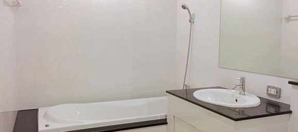 1 bedroom Condo in Watthana, Thailand No. 9677 6