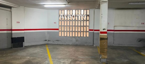 16m² Garage in Horta-Guinardo, Spain No. 190680 4