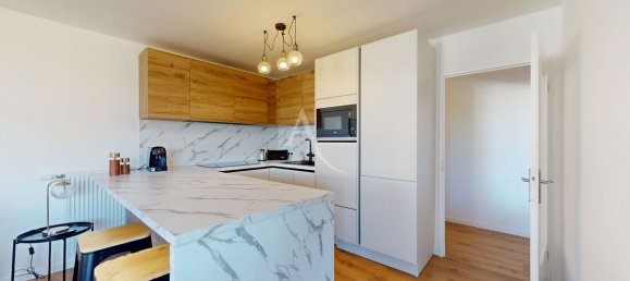 Квартира с 3 спальнями в Серри, Франция № 330695 5