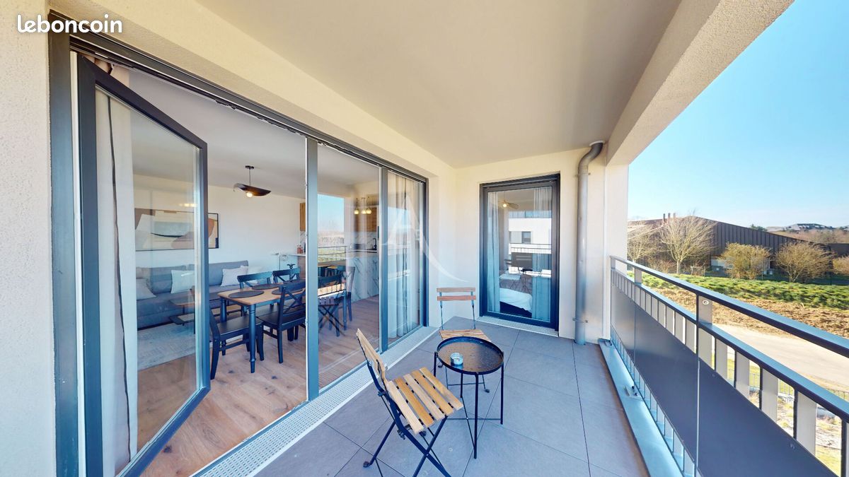 Квартира с 3 спальнями в Серри, Франция № 330695