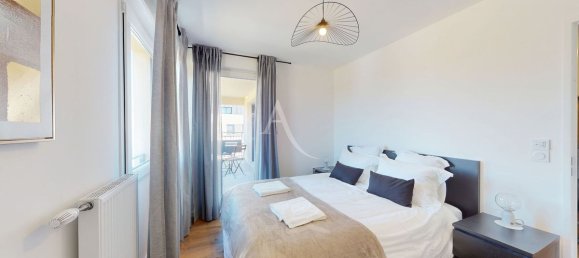 Квартира с 3 спальнями в Серри, Франция № 330695 6