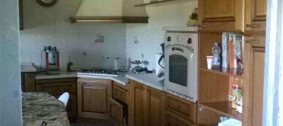 5 rooms Apartment in Montalto Uffugo, Italy No. 96565 10