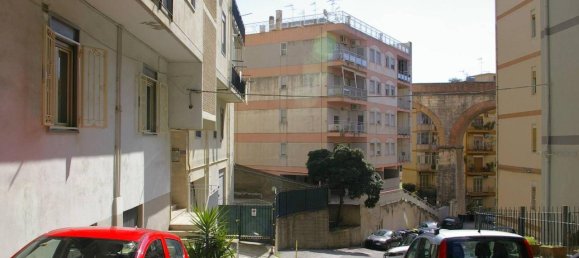 Apartamento de 3 habitaciónes en Messina, Italy No. 166227 6