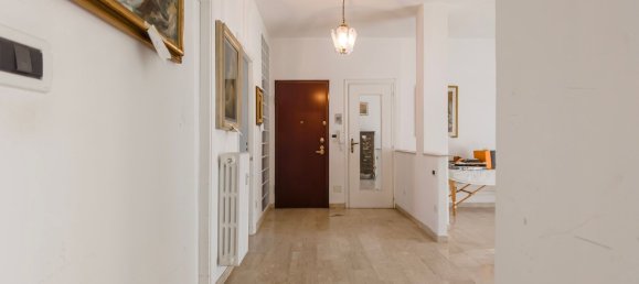 4 bedrooms Penthouse in Turin, Italy No. 318611 38