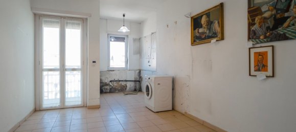 4 bedrooms Penthouse in Turin, Italy No. 318611 3