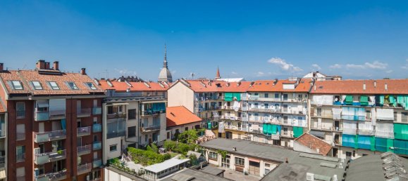 4 bedrooms Penthouse in Turin, Italy No. 318611 9