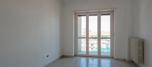 4 bedrooms Penthouse in Turin, Italy No. 318611 17