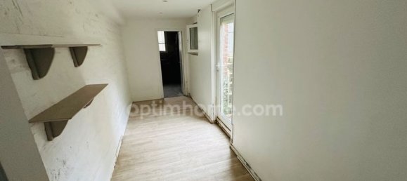 3 bedrooms Townhouse in Saint-Quentin, France No. 77849 22