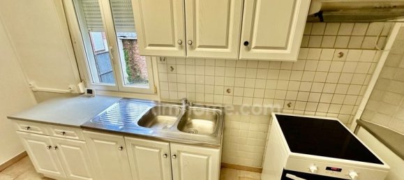 3 bedrooms Townhouse in Saint-Quentin, France No. 77849 7