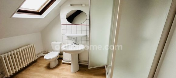 3 bedrooms Townhouse in Saint-Quentin, France No. 77849 15