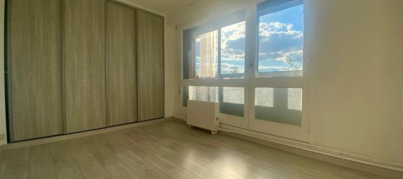 3 Schlafzimmer Wohnung in Saint-Saulve, France, Nr. 234554 3