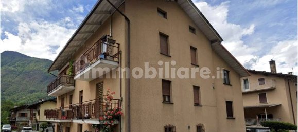 1 bedroom Apartment in Prata Camportaccio, Italy No. 266915 2