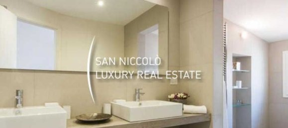 3 rooms Duplex in Florence, Italy No. 154902 9