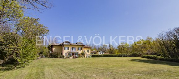 5 Schlafzimmer Villa in Varese, Italy, Nr. 68638 2