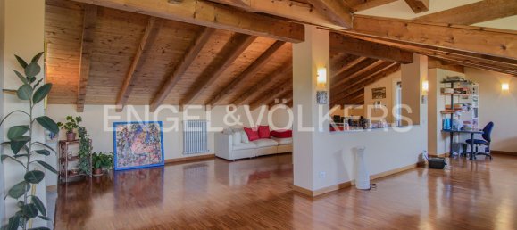 5 Schlafzimmer Villa in Varese, Italy, Nr. 68638 16
