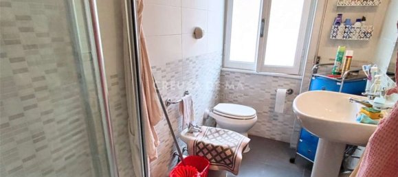 Квартира с 2 комнатами в Рапалло, Италия № 191750 17