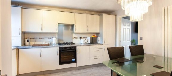 3 غرف نوم منزل في Barnsley, United Kingdom رقم 2380 5