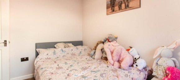 3 غرف نوم منزل في Barnsley, United Kingdom رقم 2380 12