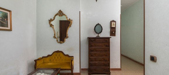 4 bedrooms Apartment in Colonna, Italy No. 324144 7