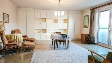 Apartamento de 4 habitaciónes en Schwechat, Austria No. 258803