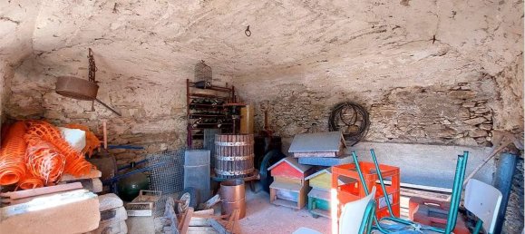 2 bedrooms House in Ormea, Italy No. 131063 21