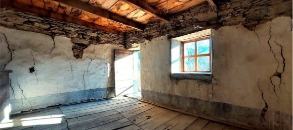 2 bedrooms House in Ormea, Italy No. 131063 14